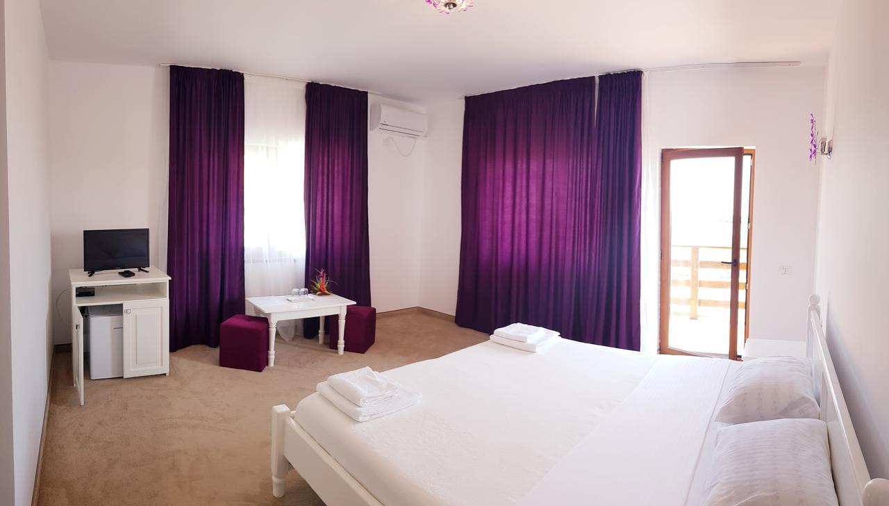 Pensiunea Fabian Hotel Jurilovca Bagian luar foto
